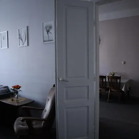 555 Flat - 55 M² Mieszkanie, 5 Min - Dworzec Glowny Krakow