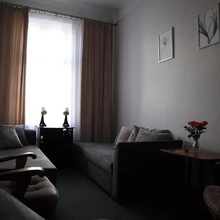 555 Flat - 55 M² Mieszkanie, 5 Min - Dworzec Glowny Apartment