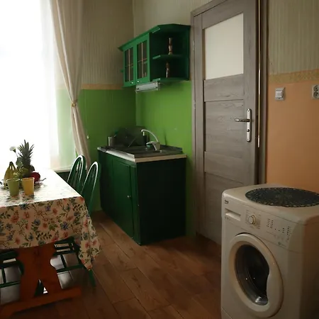 555 Flat - 55 M² Mieszkanie, 5 Min - Dworzec Glowny