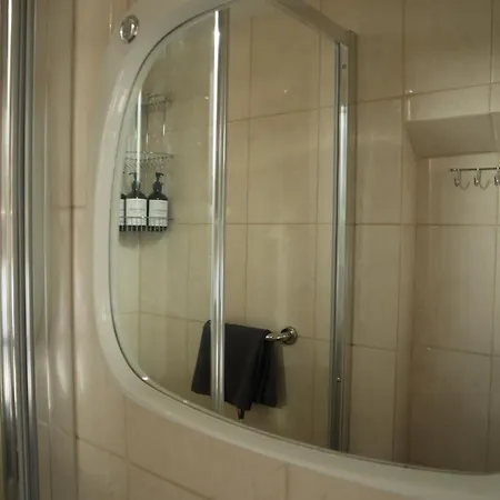 555 Flat - 55 M² Mieszkanie, 5 Min - Dworzec Glowny Apartment Krakow