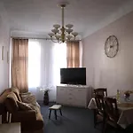 555 Flat - 55 M² Mieszkanie, 5 Min - Dworzec Glowny *